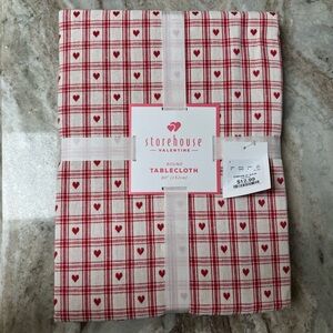 Red Heart Plaid Tablecloth - Round